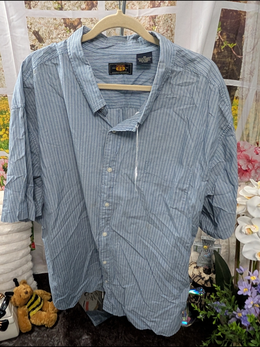 Route 66 Men's Light Blue and White Striped Short-Sleeve Button-Down Shirt